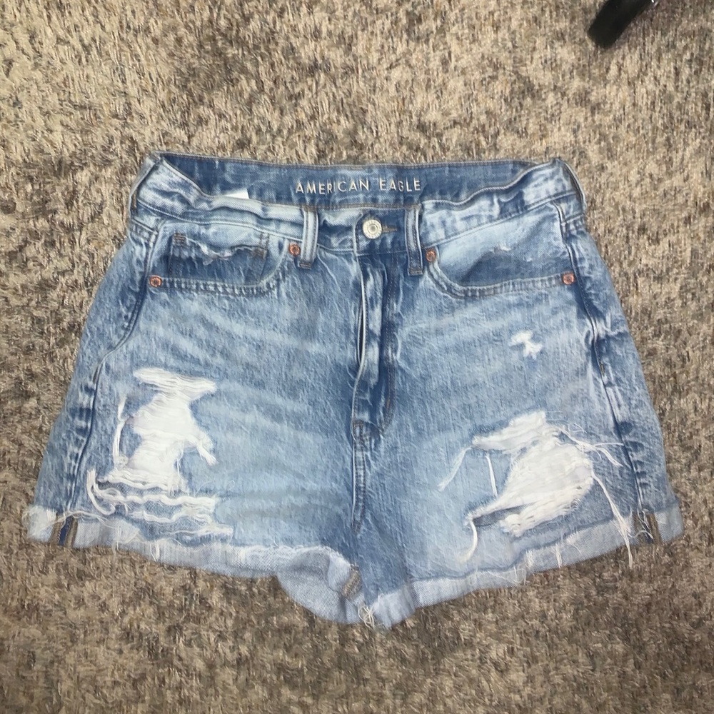 American Eagle Mom Jean Shorts